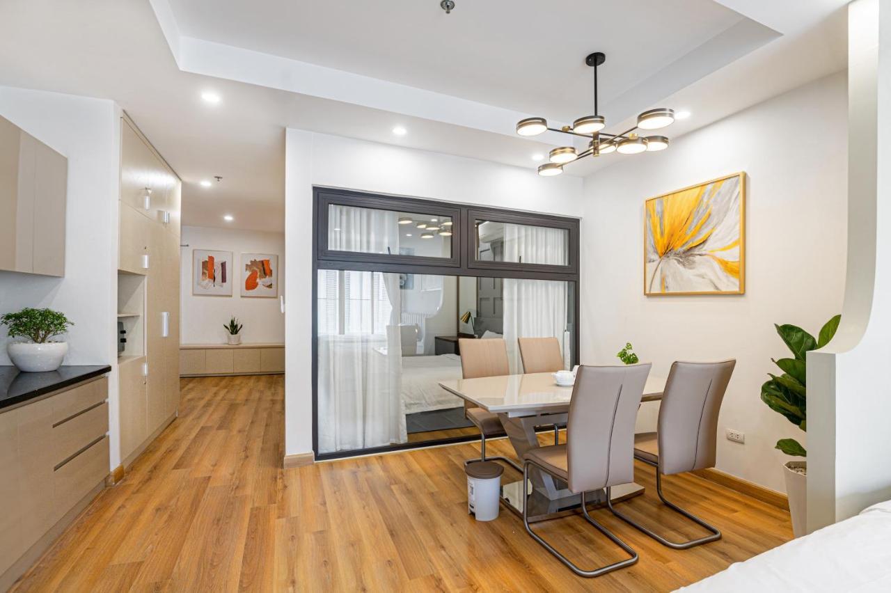 Tms Quy Nhon - Roshi Apartment & Homestay Ocean View Exteriör bild